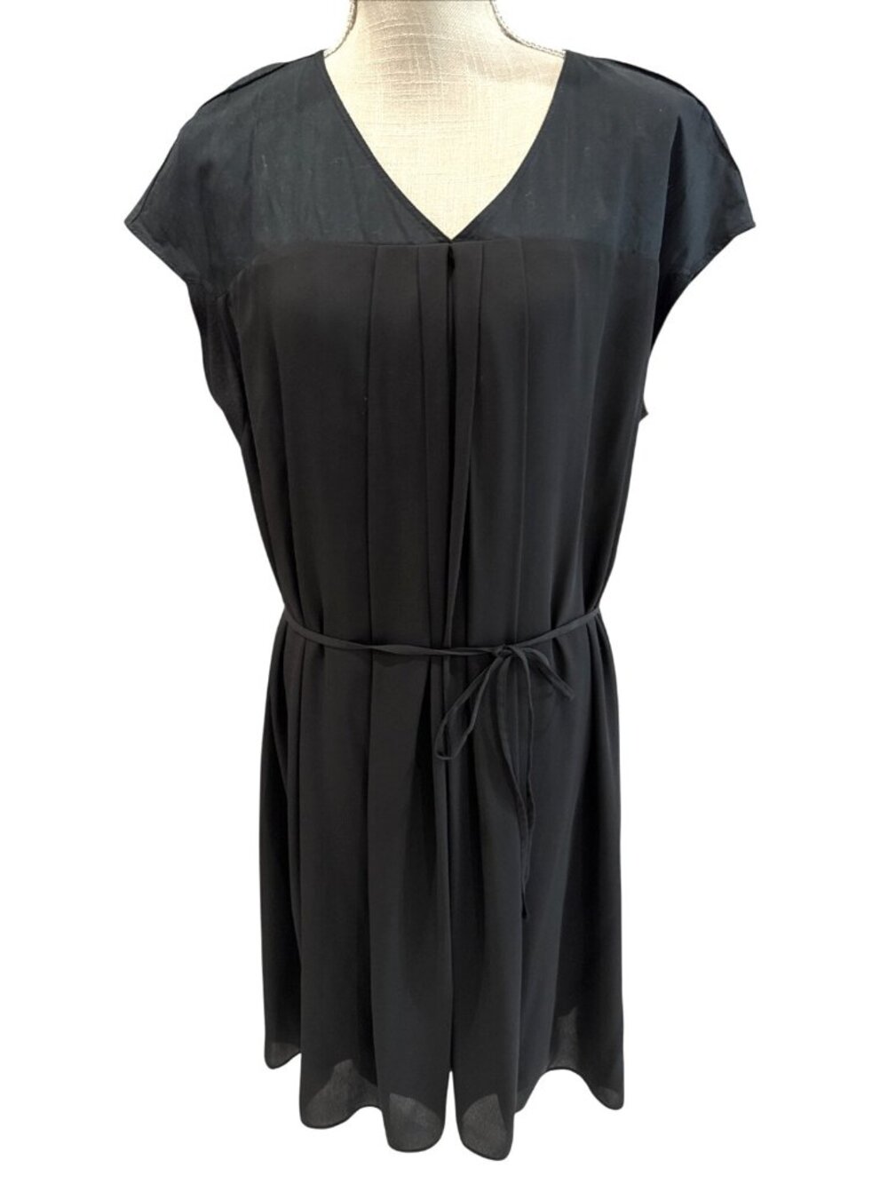 Simply Vera Vera Wang Black Pleated Dress XL With Tie Waist
